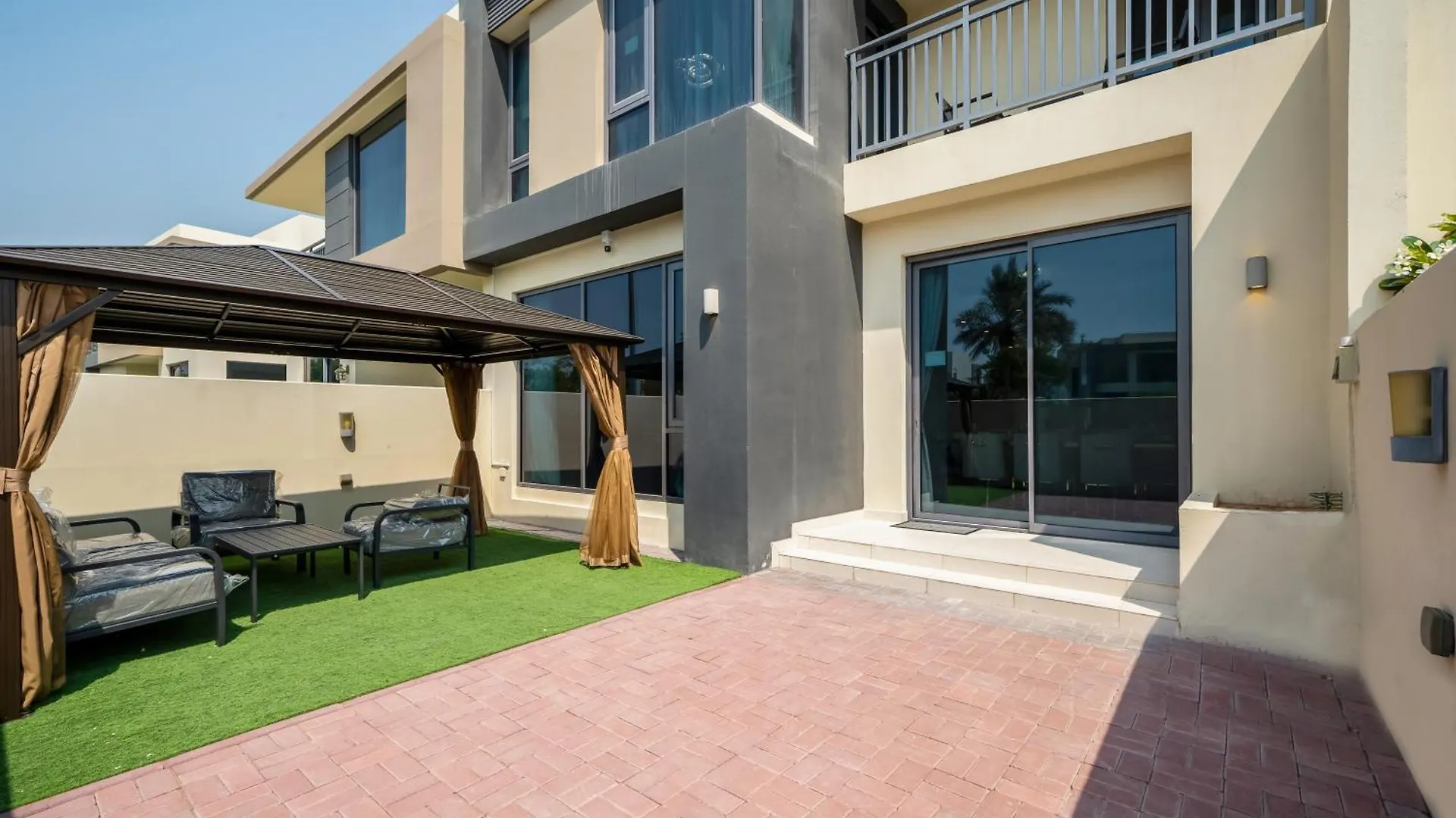 Newarabian Dubai Hillsmaple Villa