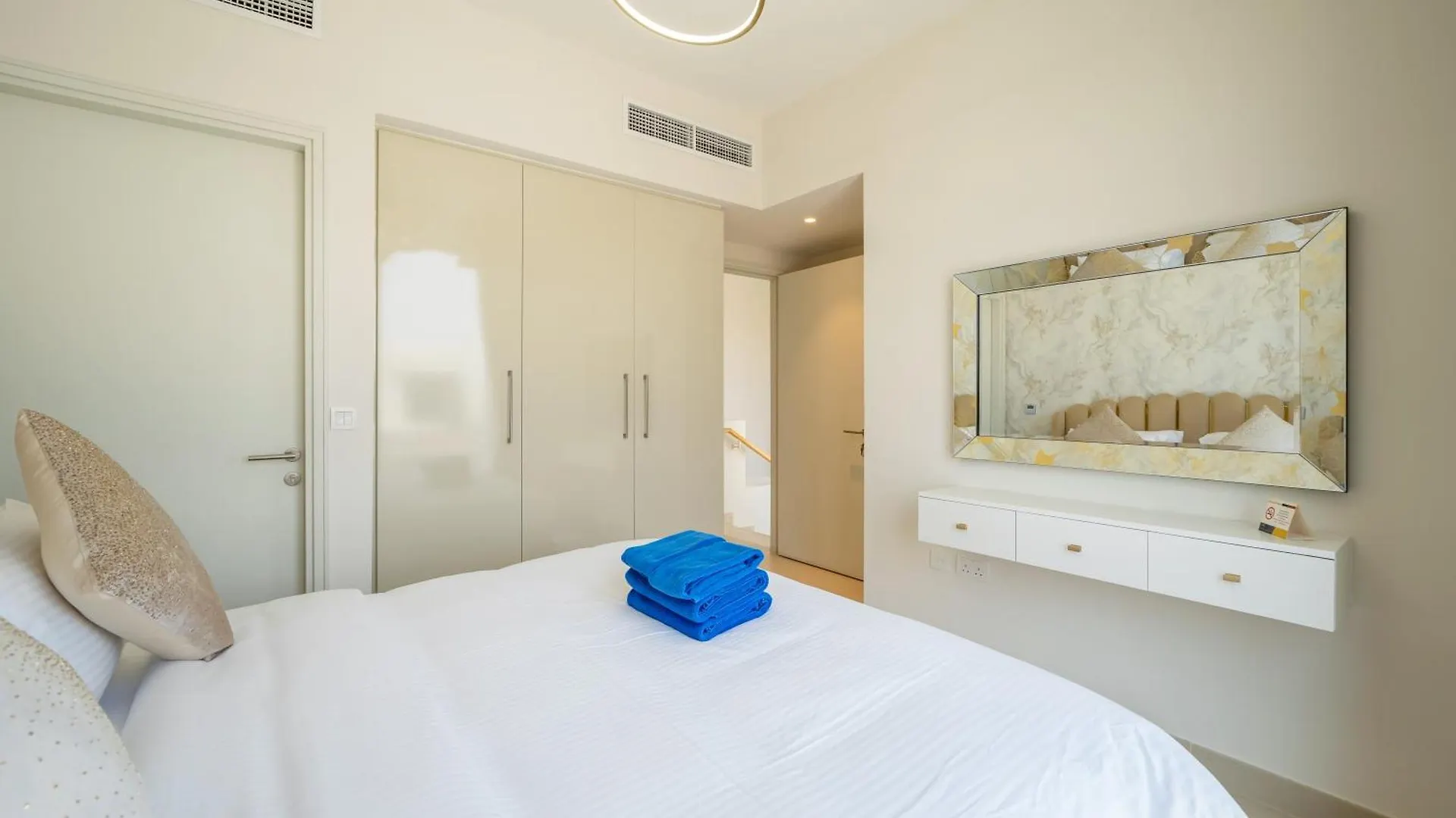 Newarabian Dubai Hillsmaple Villa
