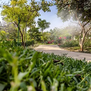 By Latinem Luxury 2br Holiday Cvr B407 Near Burj Khalifa شقة