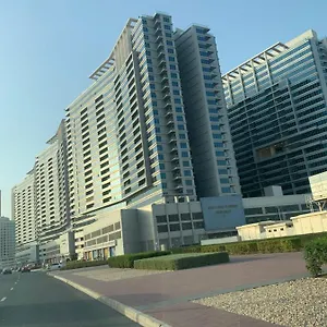 Skycourts Entire Apartment-120m2-big Balcony شقة